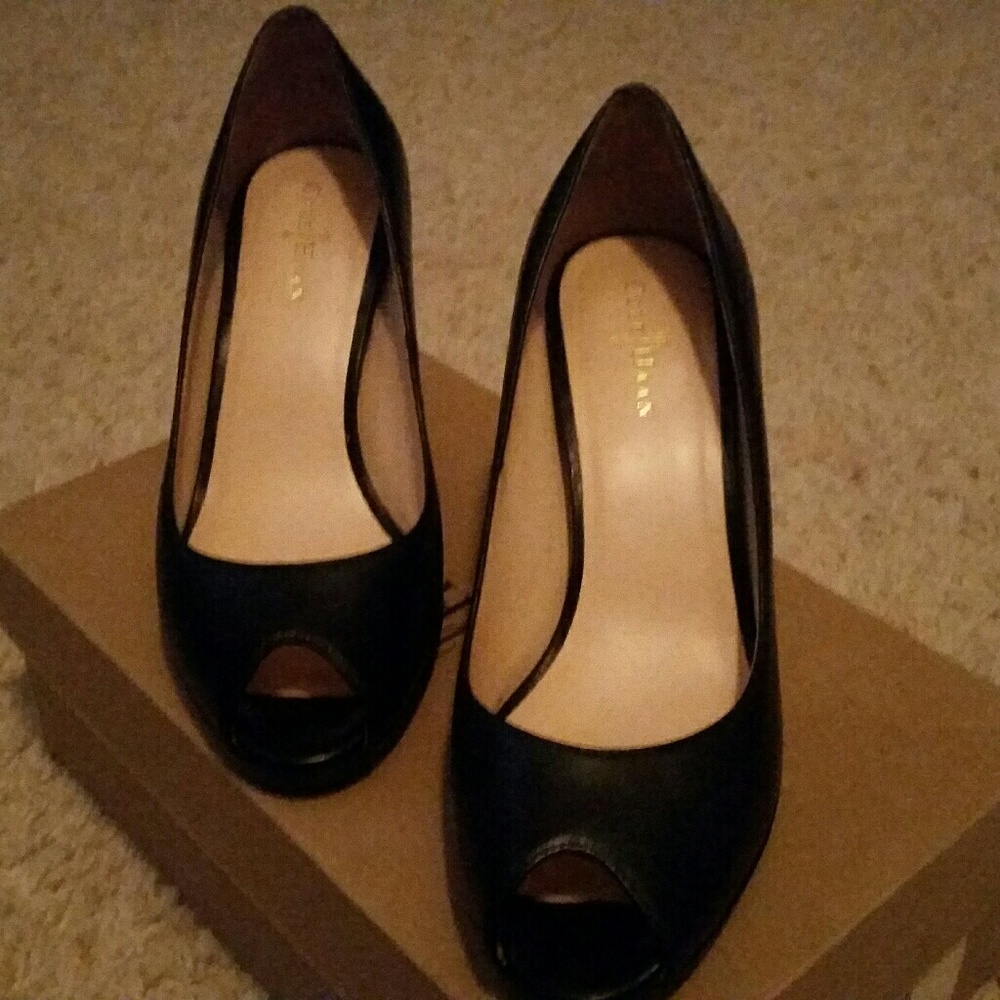 Black Leather Pumps
